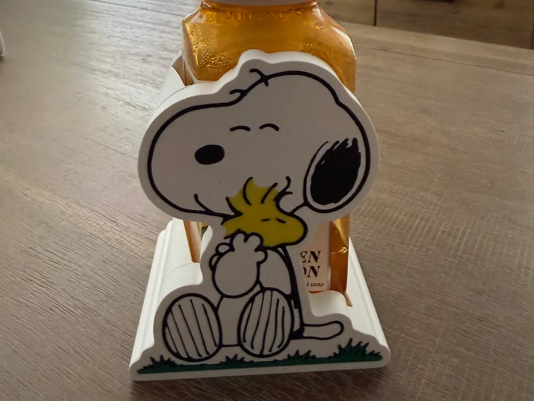 BBW - Bath Body Works Soap Holder - Snoopy hugging Woodstock - Soap sold separately
