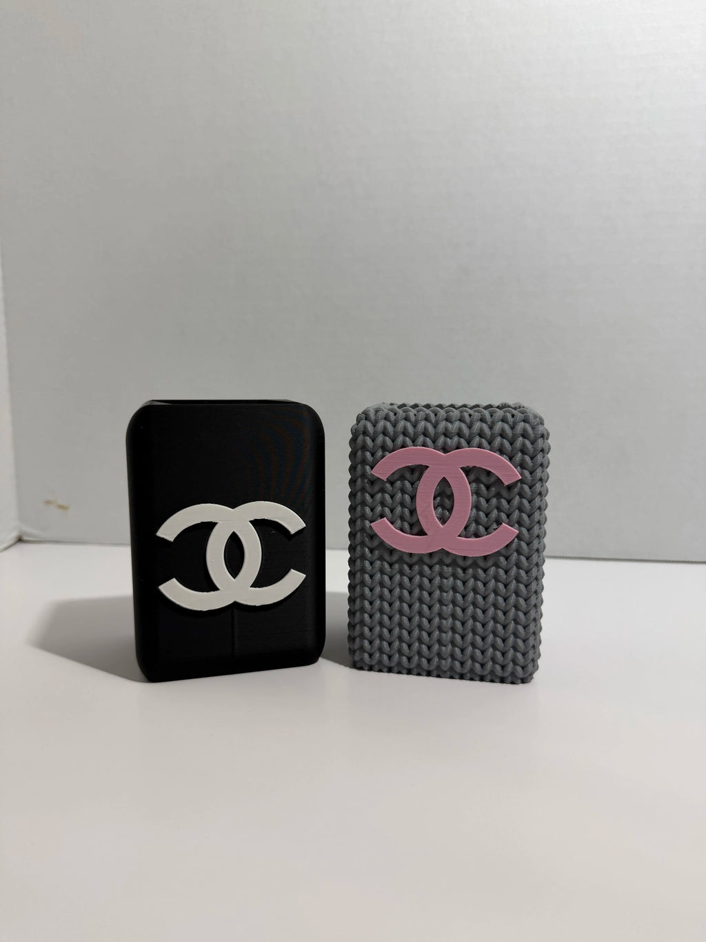 CHANEL - BBW Bath and Body works Holder in Smooth and Knit Texture