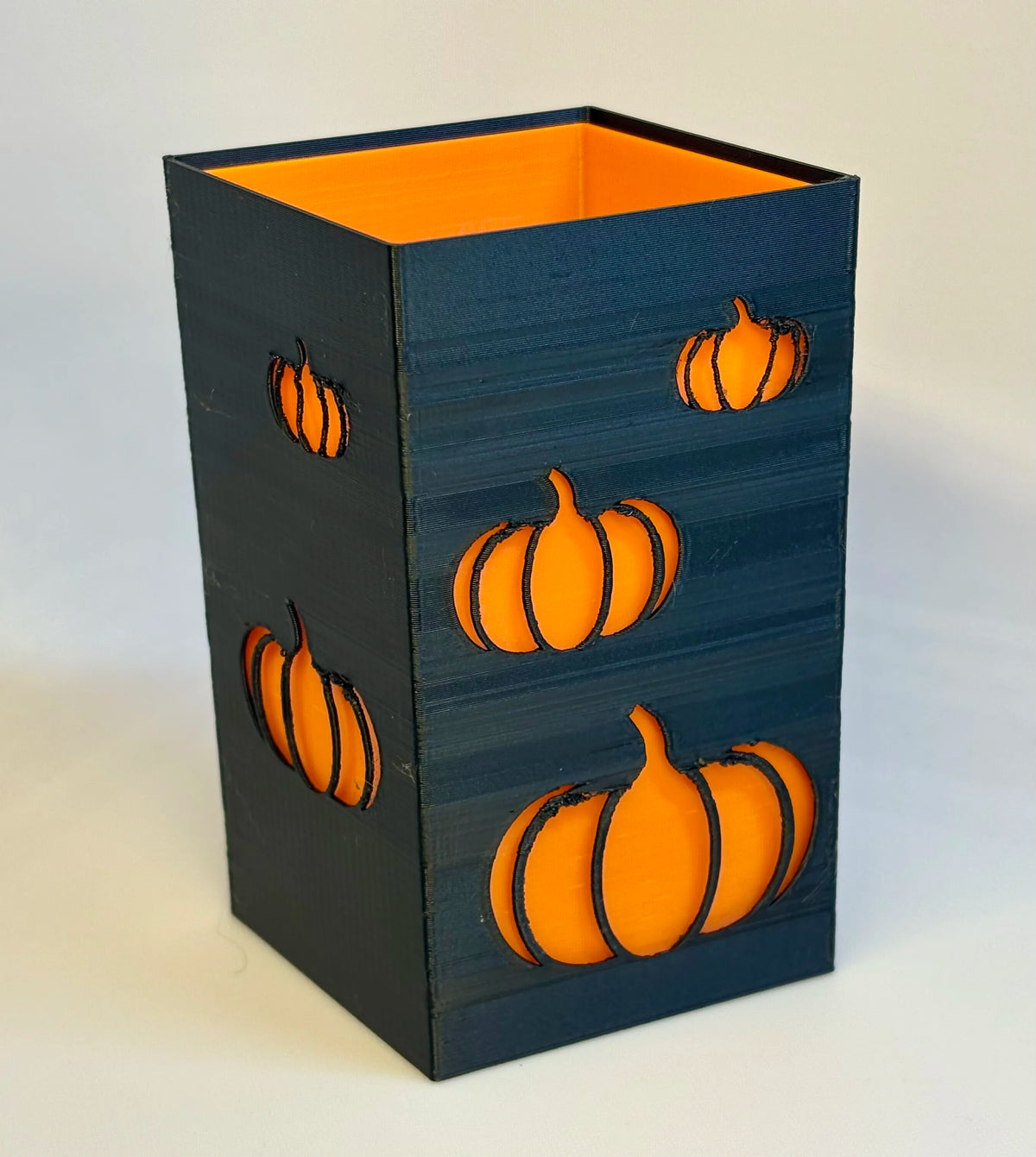 BBW - Bath and Body works - Halloween Themed Pumpkin Patch Sleeve for Hand Soap Dispenser