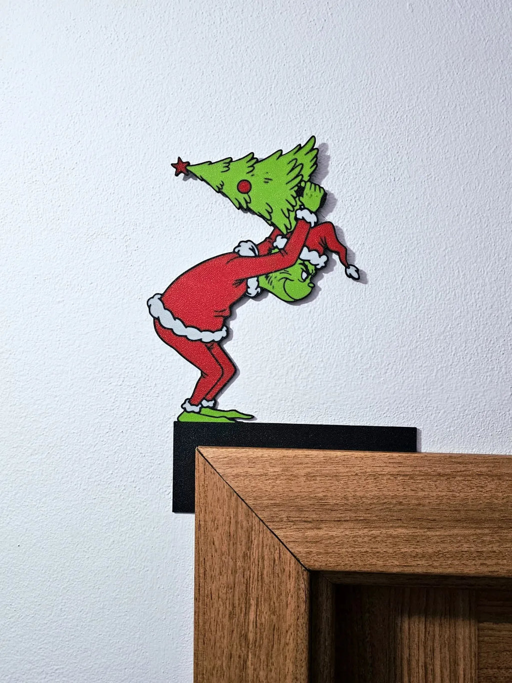 Door Frame Corner - Grinch Stealing Christmas Tree 9 1/2 inches in Left or Right Corner