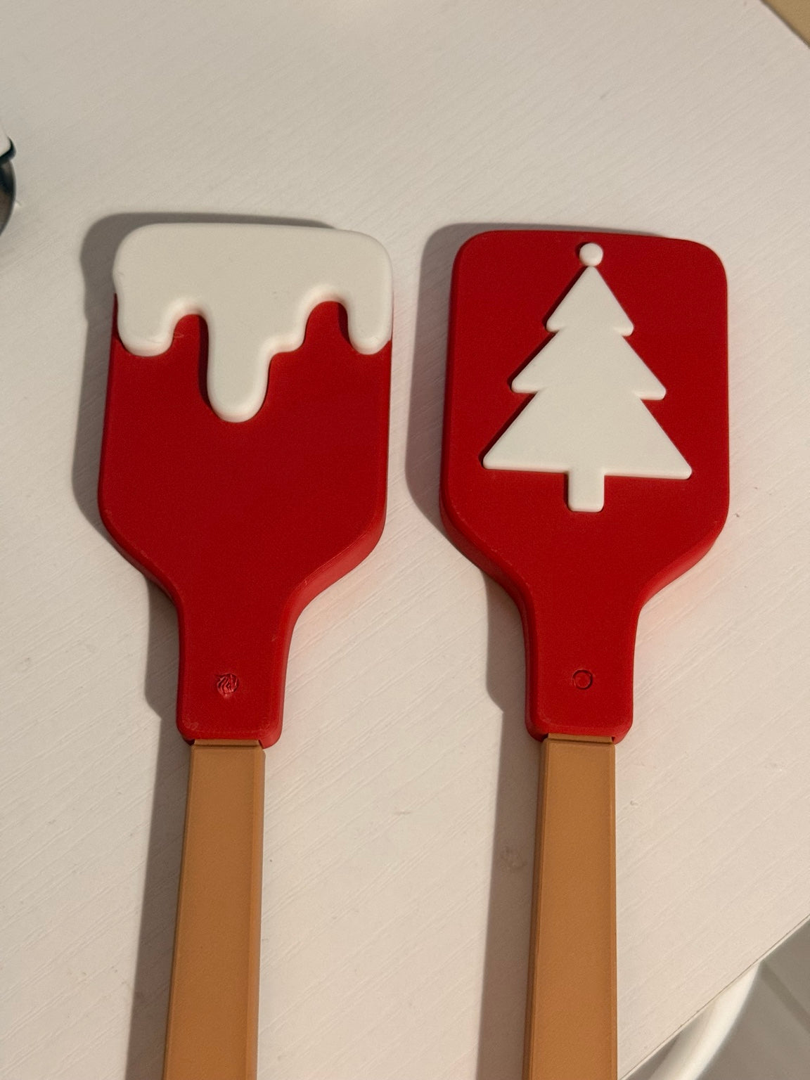 Festive Kitchen Utensil Set - Option for Round Festive Utensil Holder