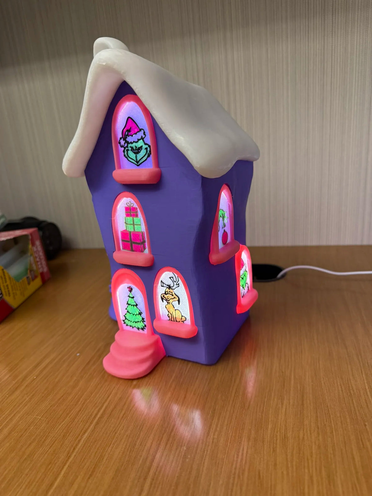 5 Piece Whoville Grinchmas Christmas light up village.3mf