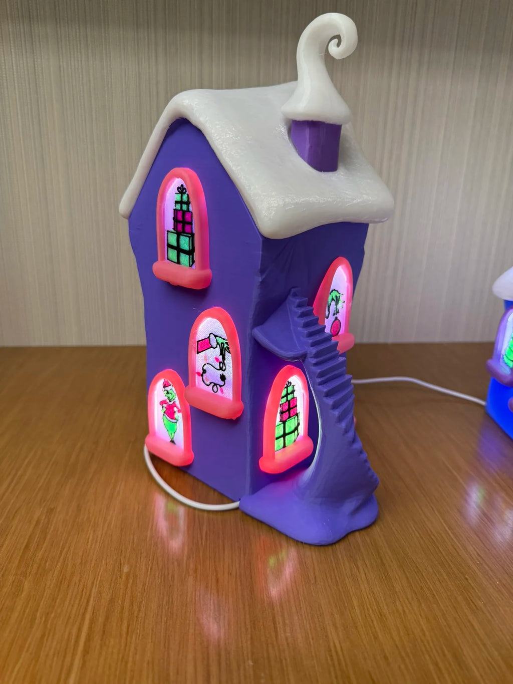 5 Piece Whoville Grinchmas Christmas light up village.3mf