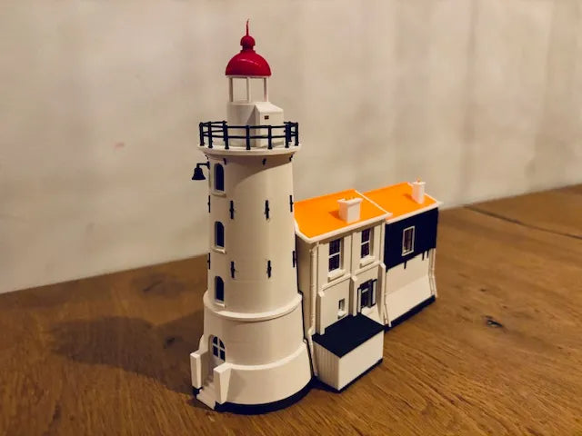 Lighthouse and keepers quarters 8 inches