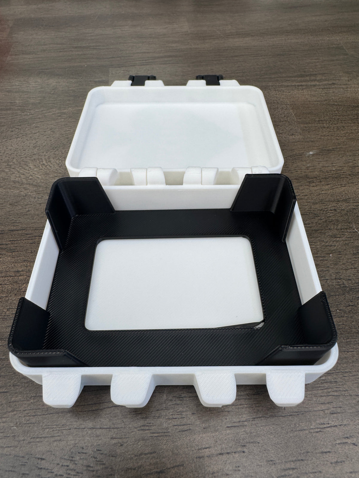 Euchre - Hard Snap Lock Box with Insert