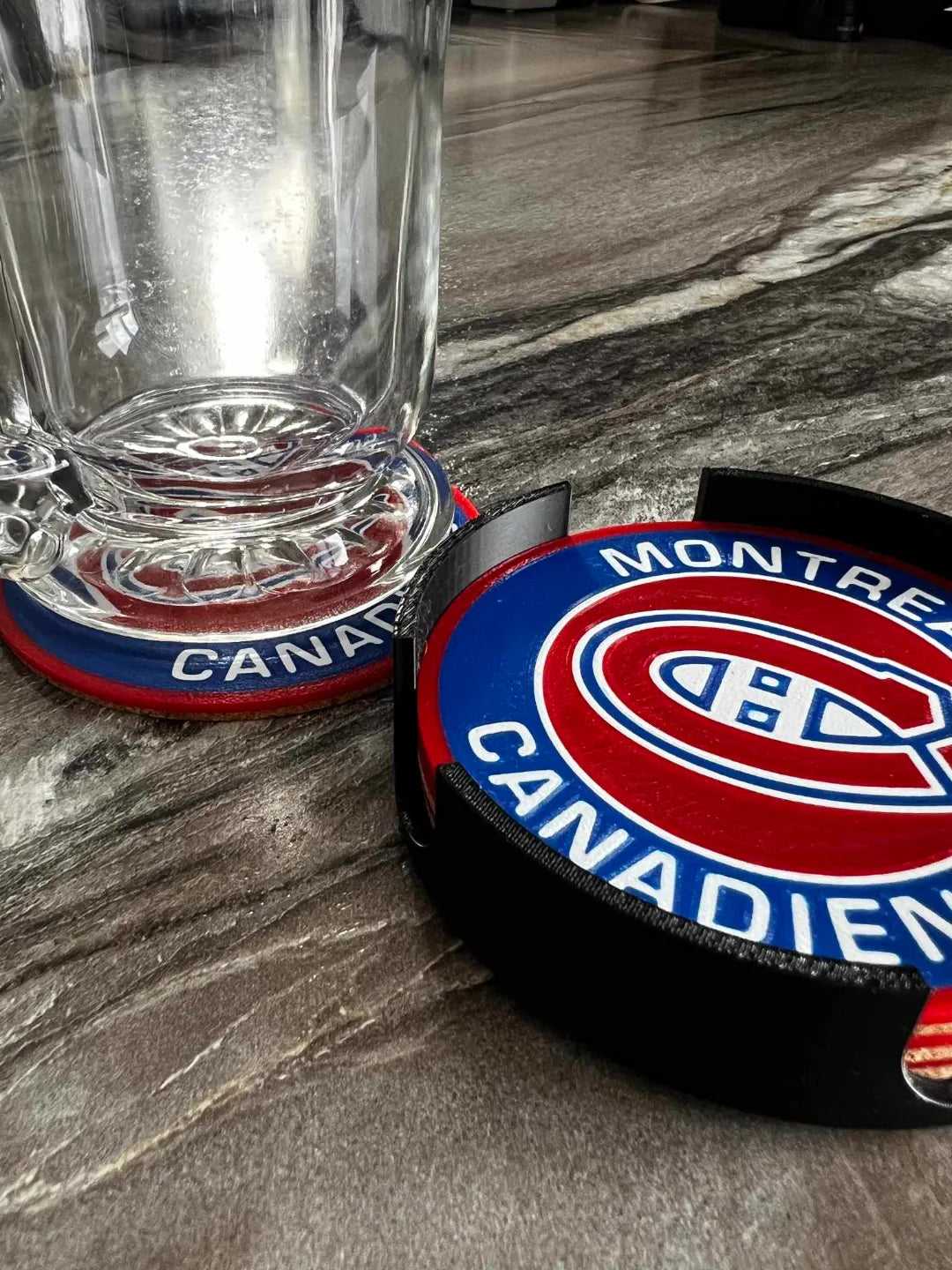 Montreal Canadiens 4 Pack & Holder